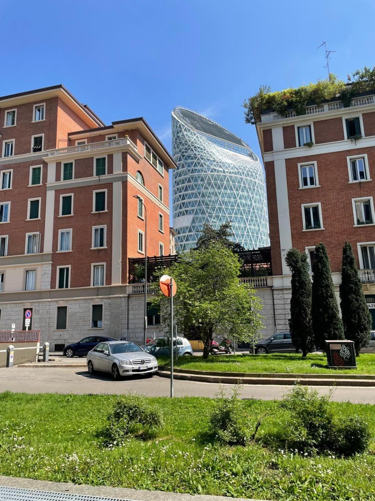 Regina By The Blue Twins Apartments Milano Bagian luar foto